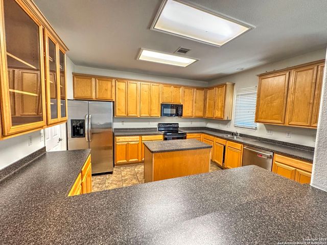 8711 sandia, Helotes, TX 78023