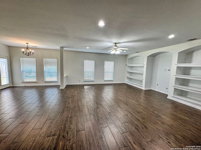 8711 sandia, Helotes, TX 78023