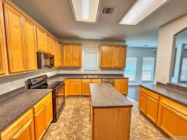 8711 sandia, Helotes, TX 78023