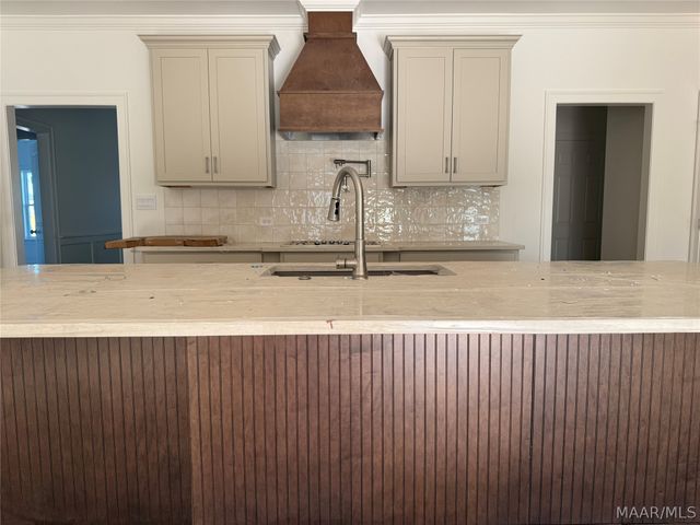 749 Alston Drive, Wetumpka, AL 36093