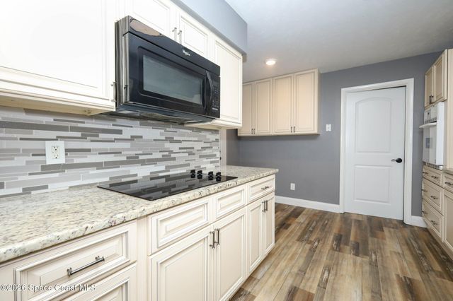 4715 Key Largo Drive W, Titusville, FL 32780