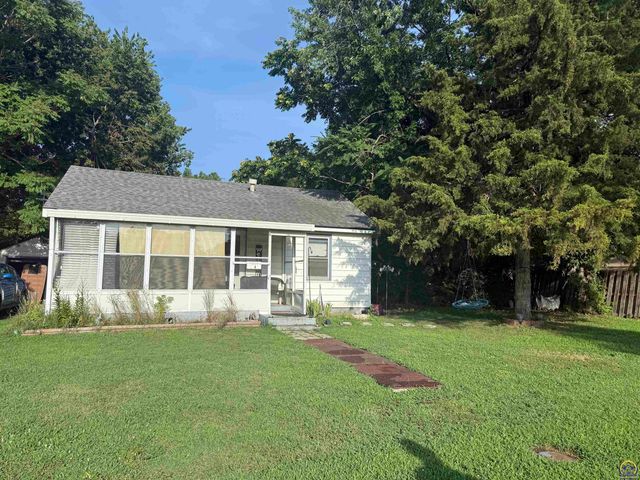 1424 NW Van Buren ST, Topeka, KS 66608