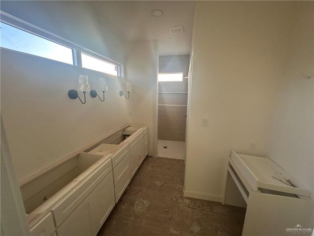 2809 N Alyna Avenue, Edinburg, TX 78541