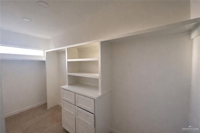 2809 N Alyna Avenue, Edinburg, TX 78541