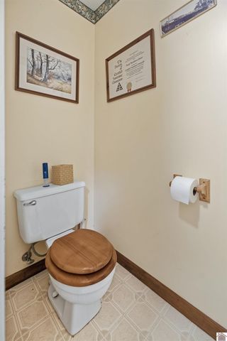 1202 Wilton Ave., Mayfield, KY 42066