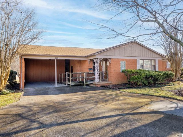 1202 Wilton Ave., Mayfield, KY 42066