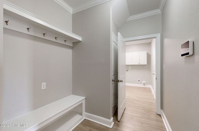 3884 Lochmere Drive, Winterville, NC 28590