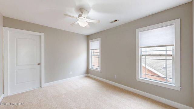 3884 Lochmere Drive, Winterville, NC 28590