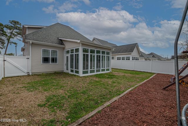 3884 Lochmere Drive, Winterville, NC 28590