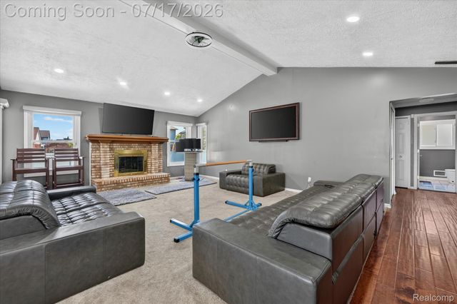 43798 Columbia Drive, Clinton Charter Township, MI 48038