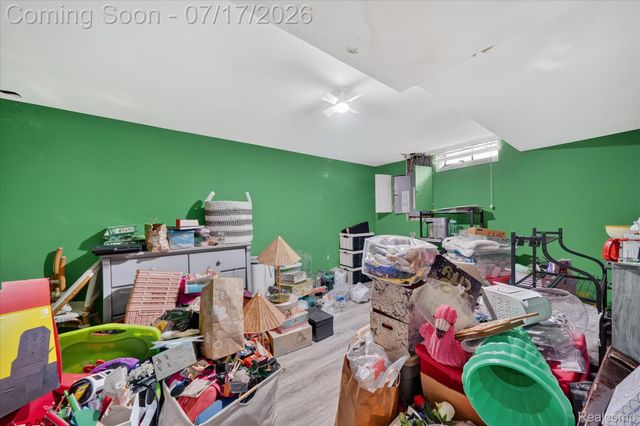 43798 Columbia Drive, Clinton Charter Township, MI 48038