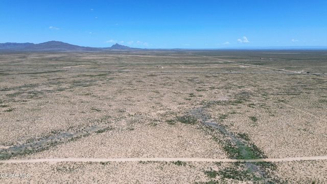56 Antelope Acres Avenue, Salt Flat, TX 79847