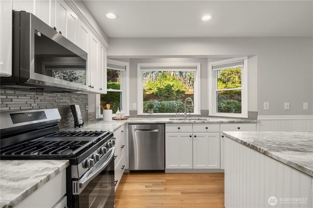 1744 229th Avenue NE, Sammamish, WA 98074