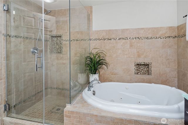 1744 229th Avenue NE, Sammamish, WA 98074