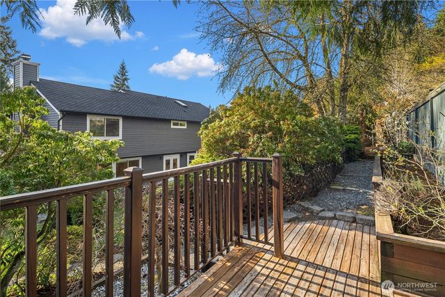 1744 229th Avenue NE, Sammamish, WA 98074