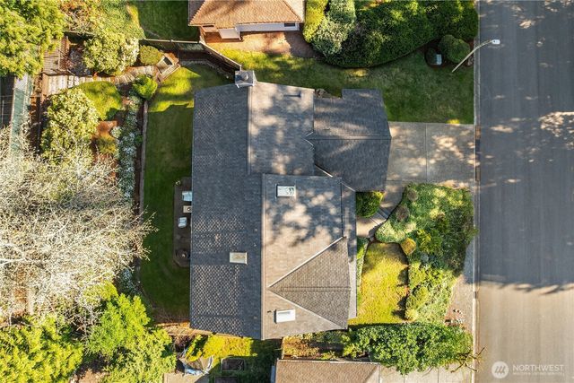 1744 229th Avenue NE, Sammamish, WA 98074