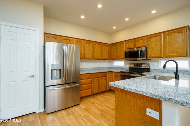 2101 S Yellow Wood -- 71, Mesa, AZ 85209