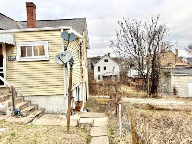 413 Motheral Ave, Monessen, PA 15062