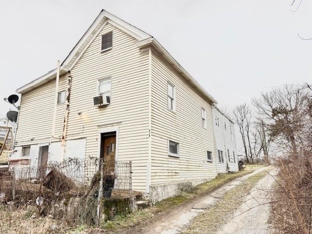 413 Motheral Ave, Monessen, PA 15062