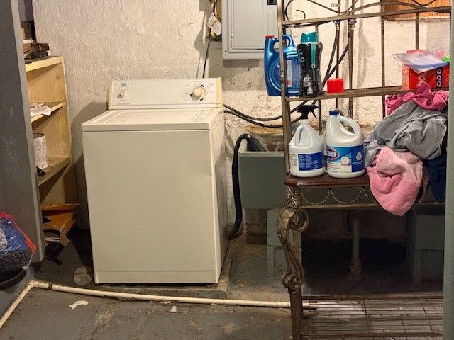 413 Motheral Ave, Monessen, PA 15062