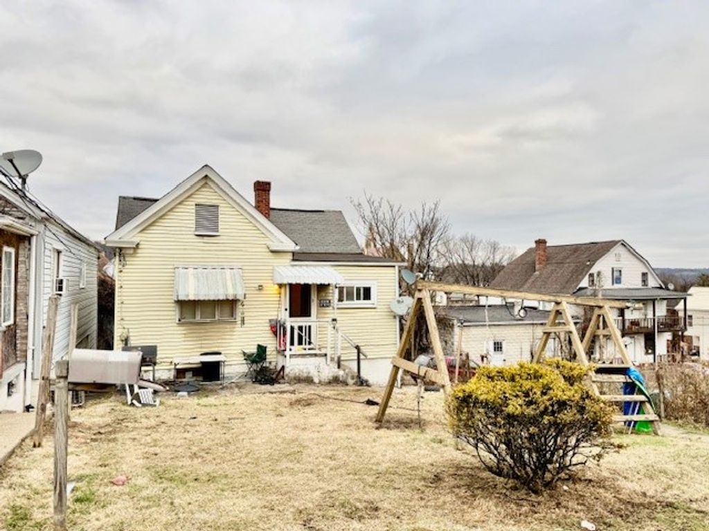 413 Motheral Ave, Monessen, PA 15062