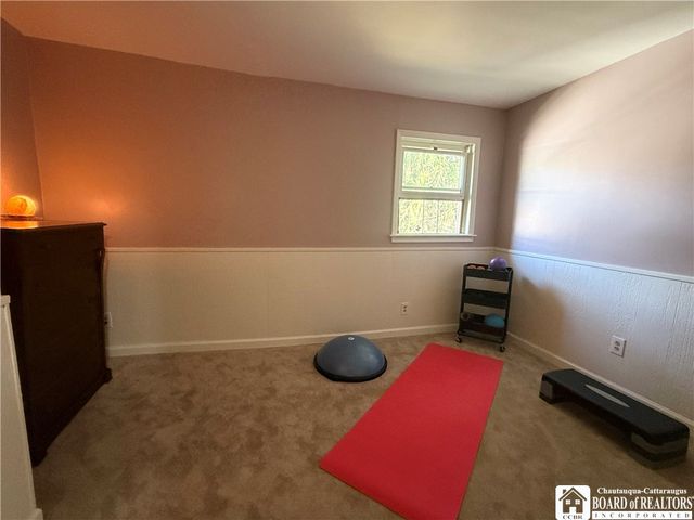 20 Lakeview Avenue, Pomfret, NY 14063