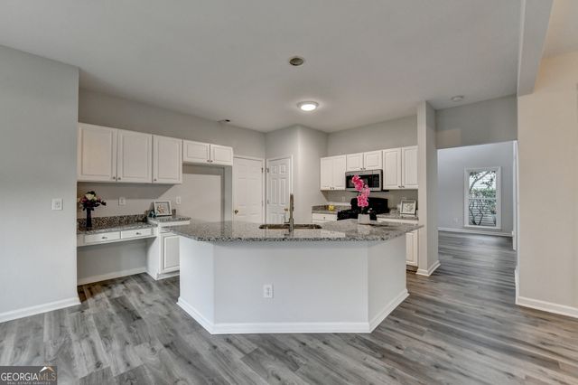 832 Stansbury Drive, Marietta, GA 30066