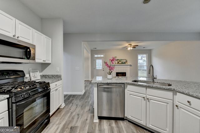 832 Stansbury Drive, Marietta, GA 30066