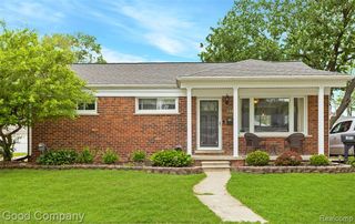 905 Parliament Avenue, Madison Heights, MI 48071