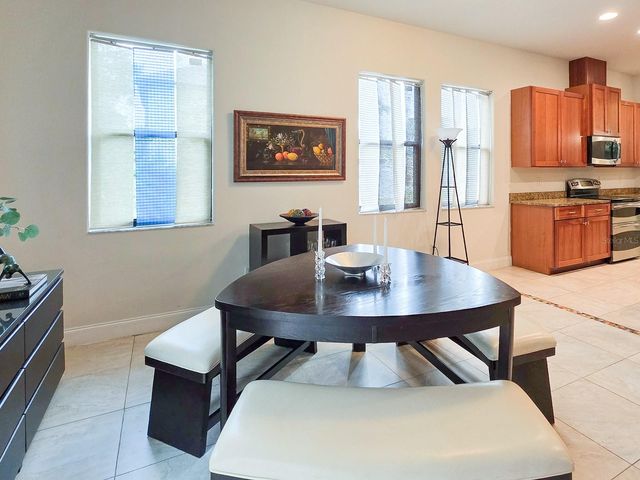 13 RIVER OAKS WAY, Palm Coast, FL 32137