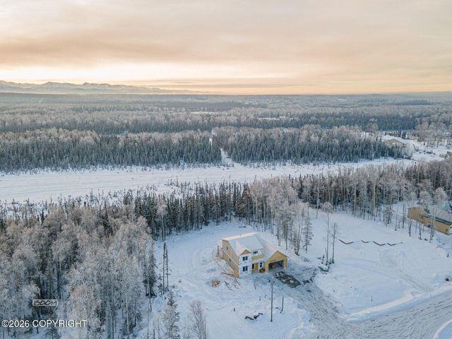 9484 W Como Circle, Wasilla, AK 99654