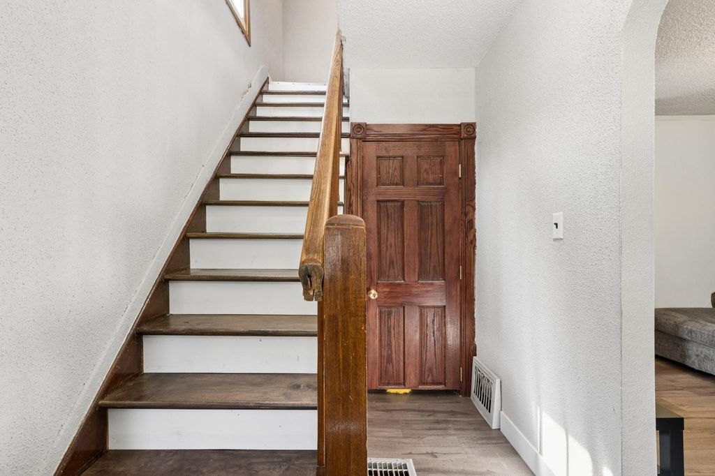 520 Fred Street, Saint Paul, MN 55130 — photo 4