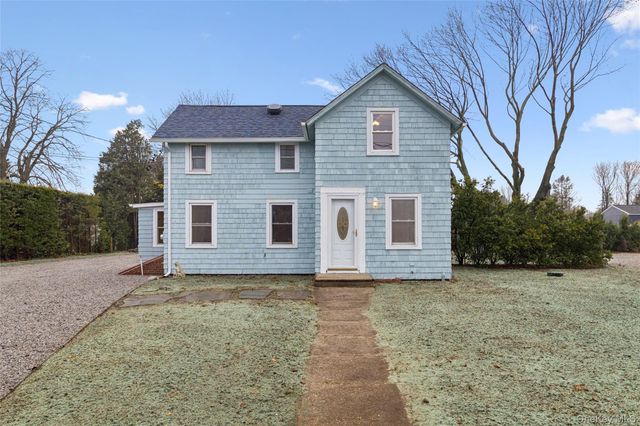 17425 County Road 48, Cutchogue, NY 11935