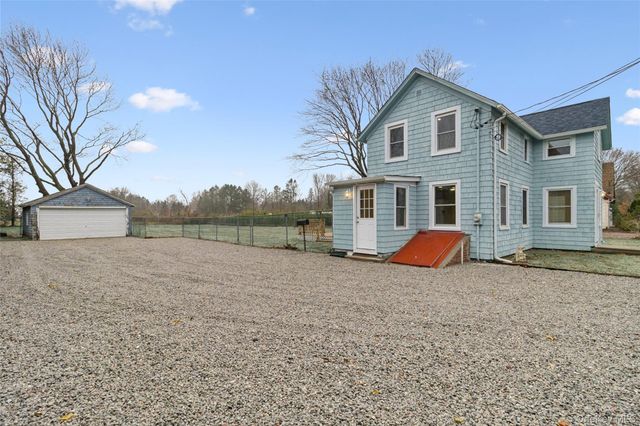 17425 County Road 48, Cutchogue, NY 11935