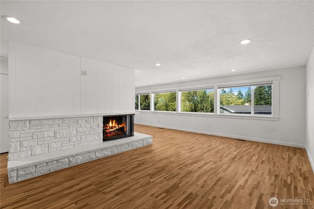 4019 Robin Road W, University Place, WA 98466