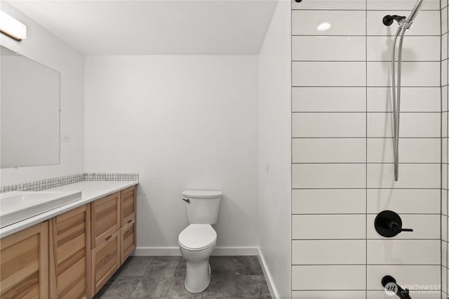 4019 Robin Road W, University Place, WA 98466