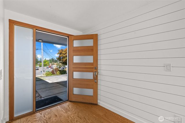 4019 Robin Road W, University Place, WA 98466