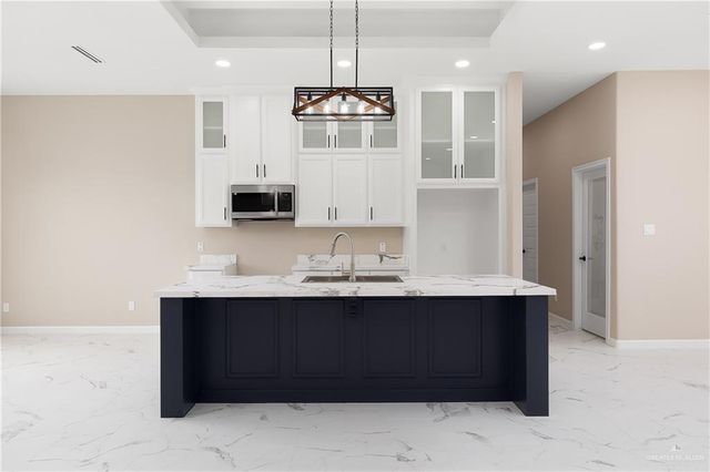 4306 Vida Santa, Weslaco, TX 78596
