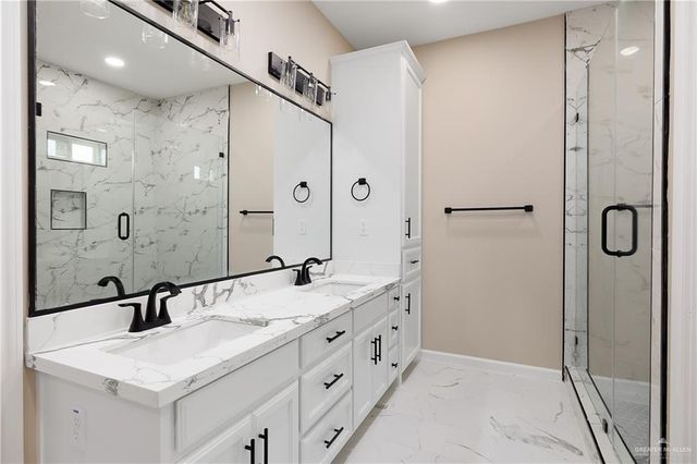4306 Vida Santa, Weslaco, TX 78596