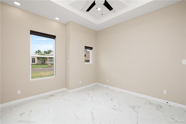 4306 Vida Santa, Weslaco, TX 78596