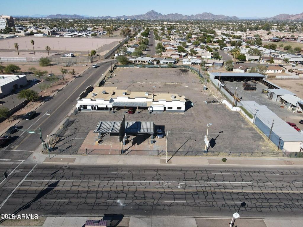 2802 E VAN BUREN Street, Phoenix, AZ 85008 — photo 3