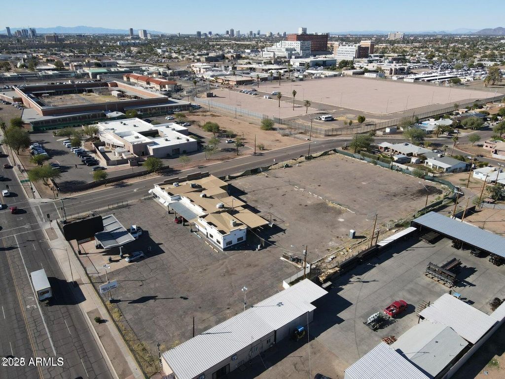 2802 E VAN BUREN Street, Phoenix, AZ 85008 — photo 4