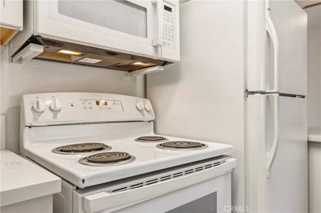 6955 Alvarado 46, San Diego, CA 92120