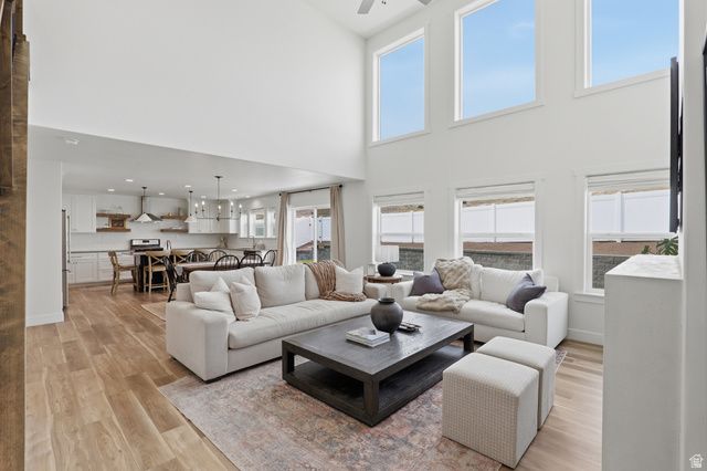 3429 E WHEAT FIELD LN, Eagle Mountain, UT 84005