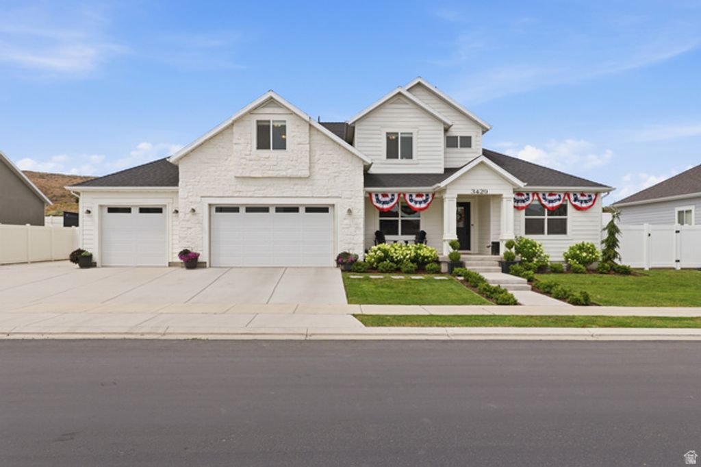3429 E WHEAT FIELD LN, Eagle Mountain, UT 84005