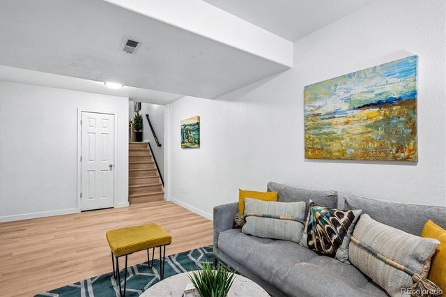 1385 S Ulster Street, Denver, CO 80231