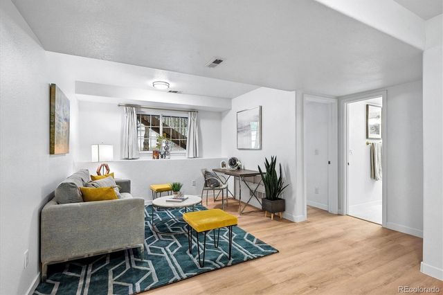 1385 S Ulster Street, Denver, CO 80231
