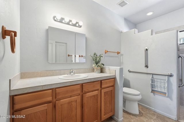 2080 S Triangle X Lane, Tucson, AZ 85713