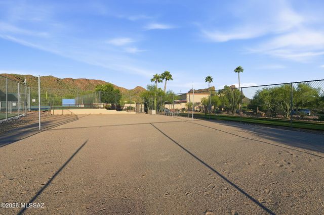 2080 S Triangle X Lane, Tucson, AZ 85713