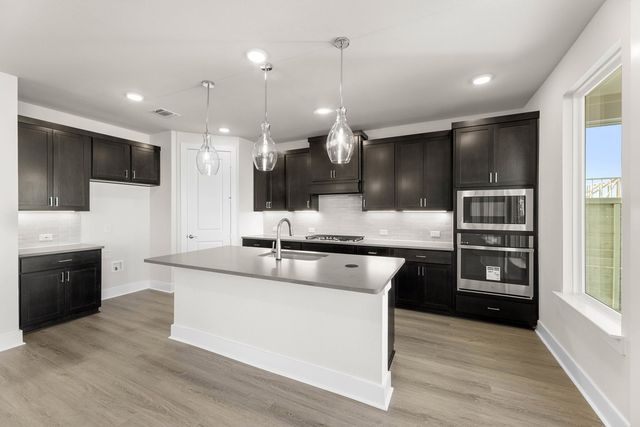 11740 Edgewood Drive, Justin, TX 76247